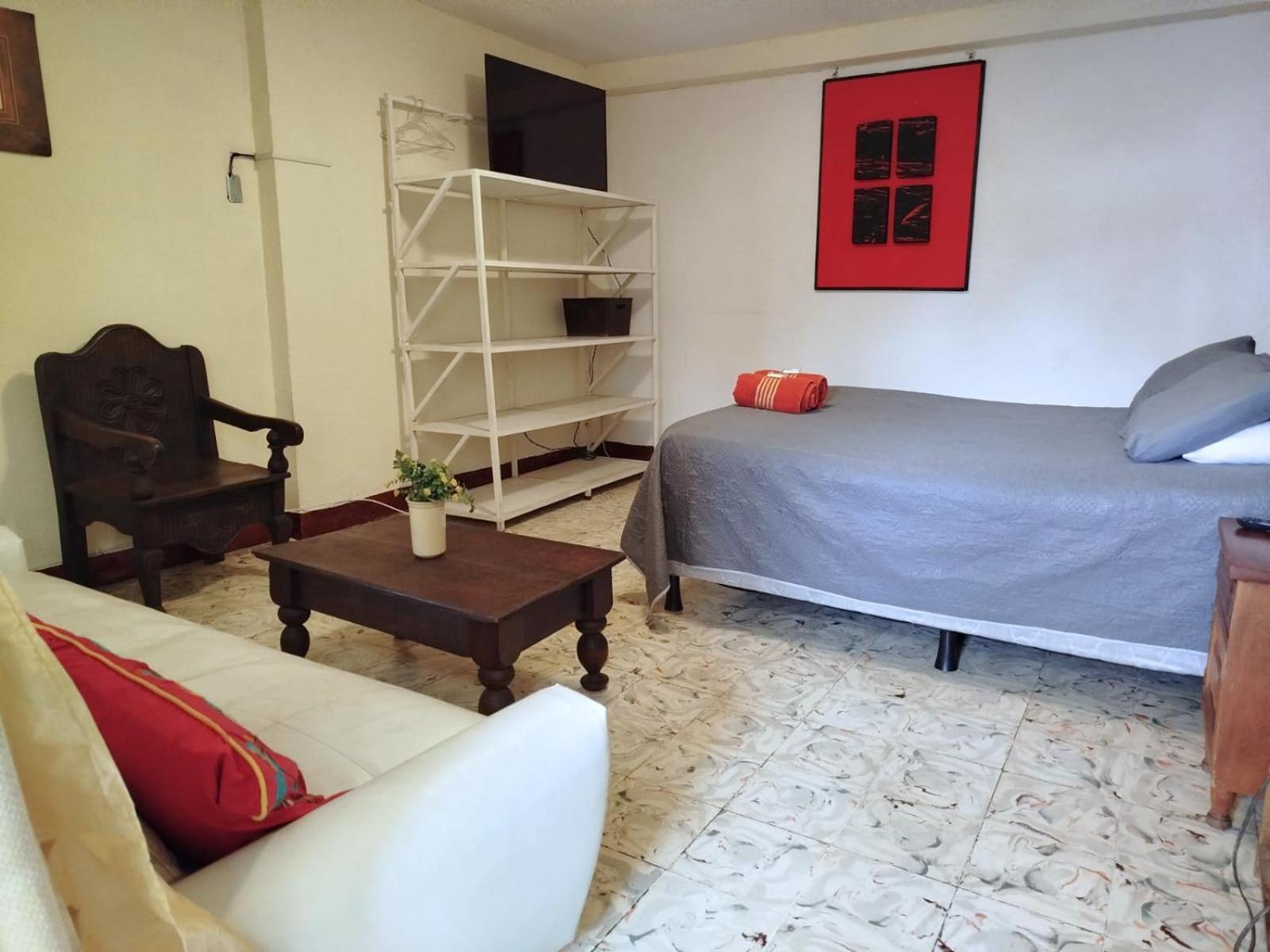 Estu Habitaciones Guatemala City ภายนอก รูปภาพ